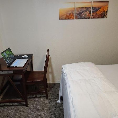 069B Comfortable Suite With Kitchenette And King Bed Near South Rim Sleeps 4 Valle Esterno foto