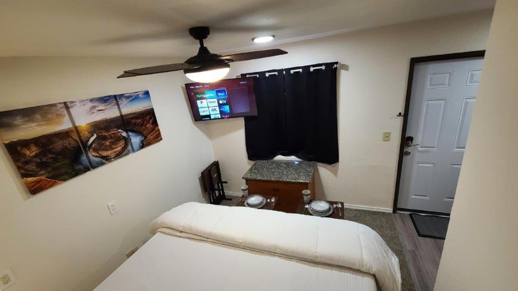 069B Comfortable Suite With Kitchenette And King Bed Near South Rim Sleeps 4 Valle Esterno foto