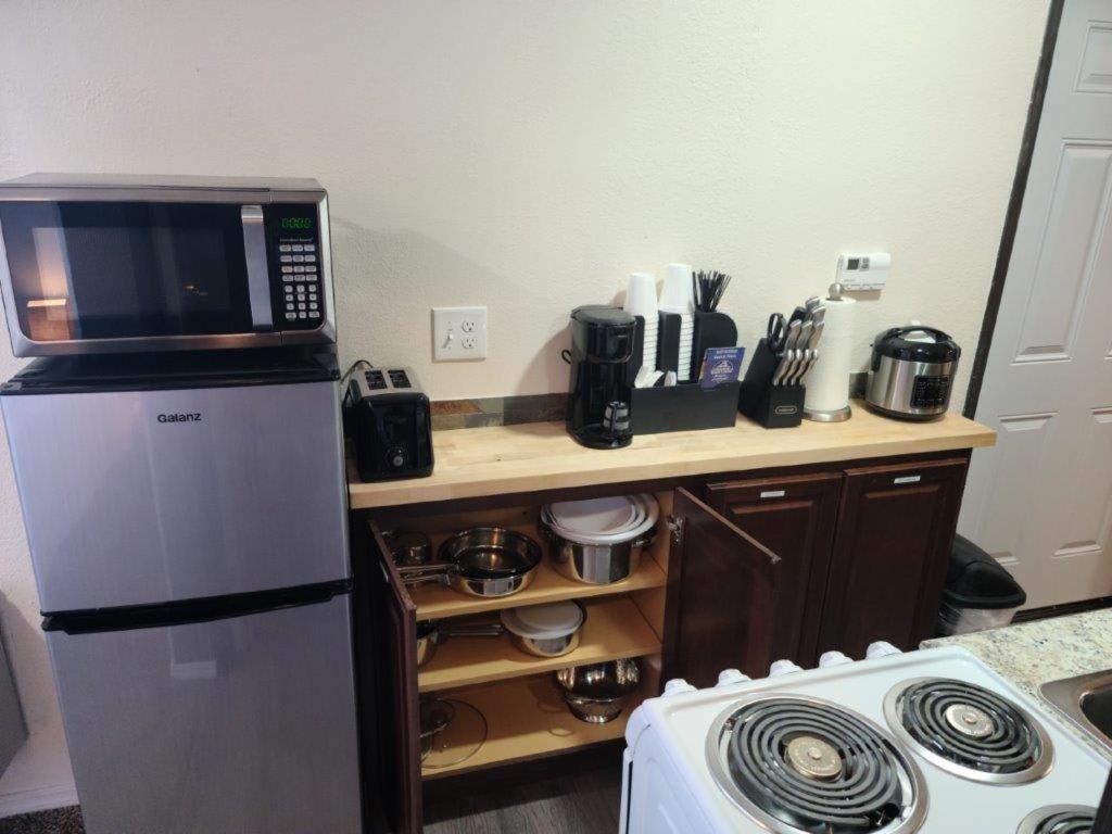 069B Comfortable Suite With Kitchenette And King Bed Near South Rim Sleeps 4 Valle Esterno foto